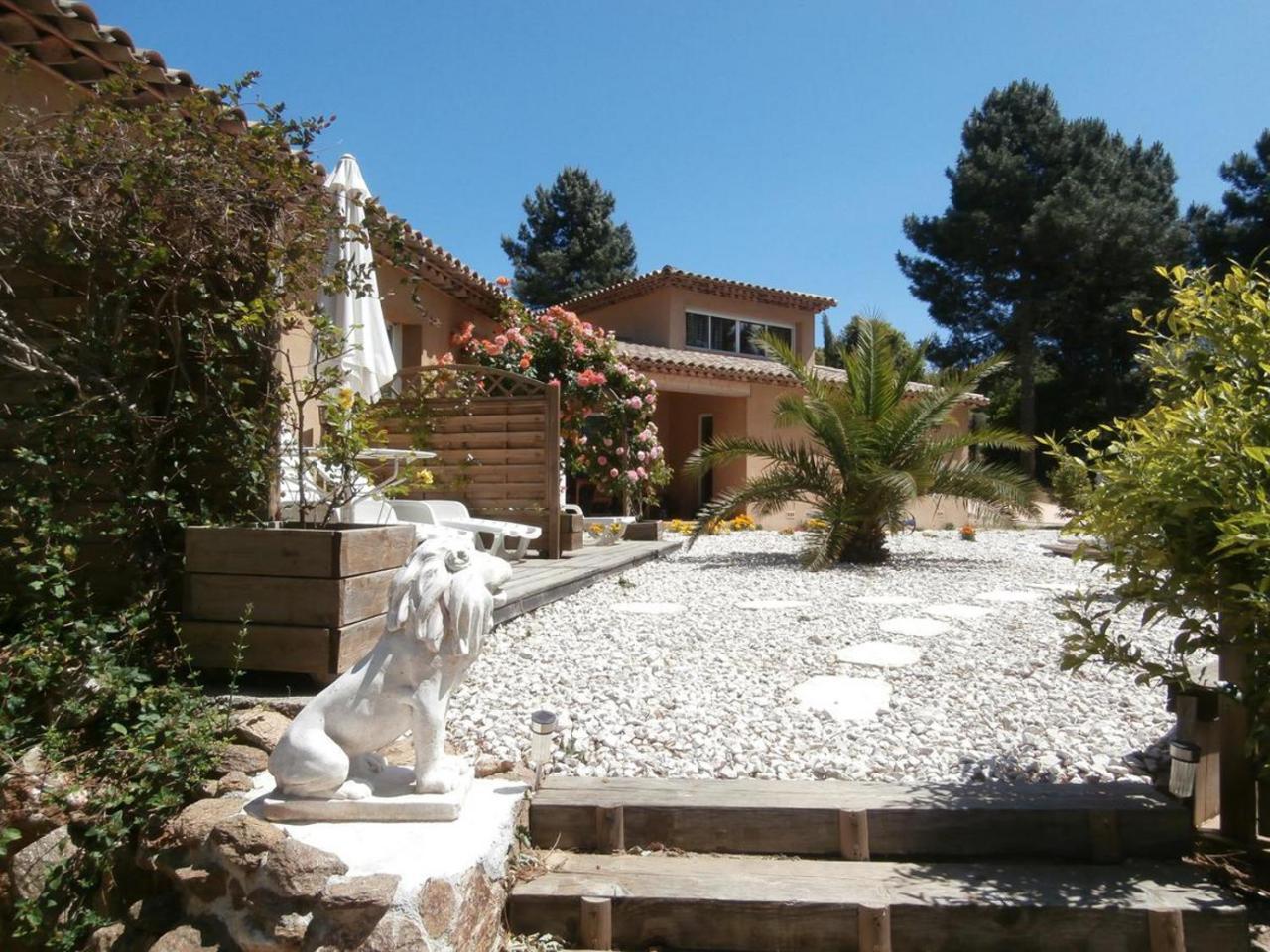 La Moucheliere Chambre d Hôtes La Garde-Freinet Exterior foto